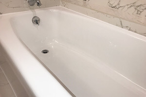 Bathtub Refinishing and Repairs